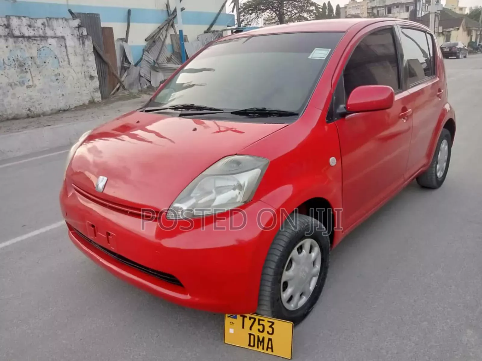Toyota Passo 2005 Red