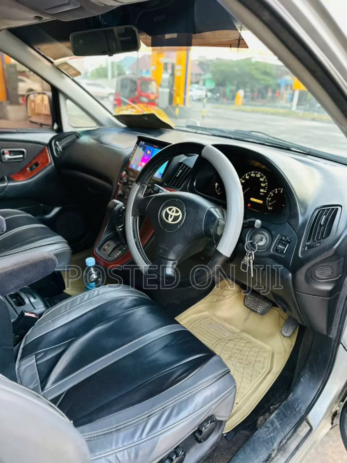 Toyota Harrier 2005 Silver