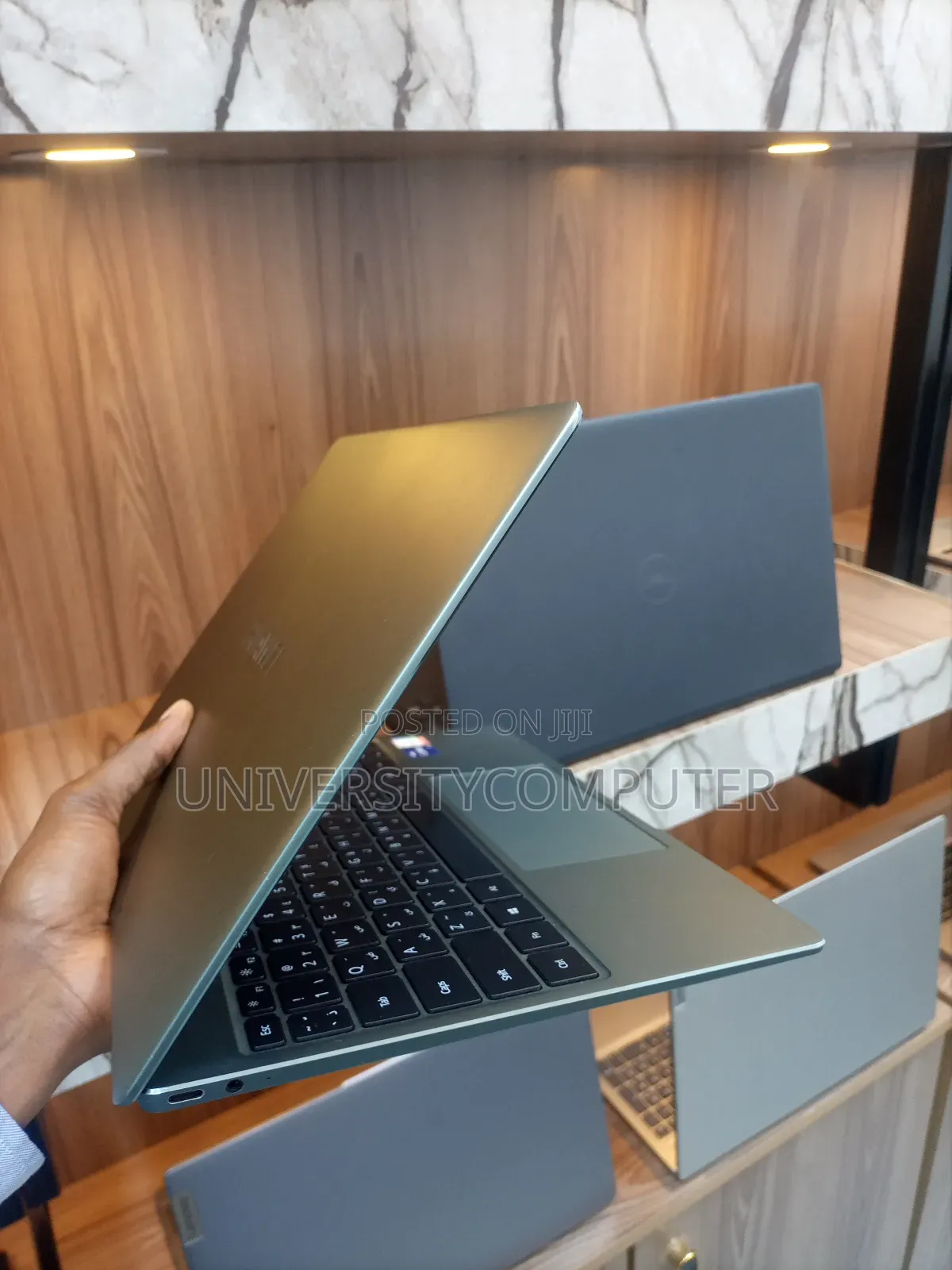 Laptop Huawei MateBook 13 WRT-W19E 16GB Intel Core I7 SSD 512GB