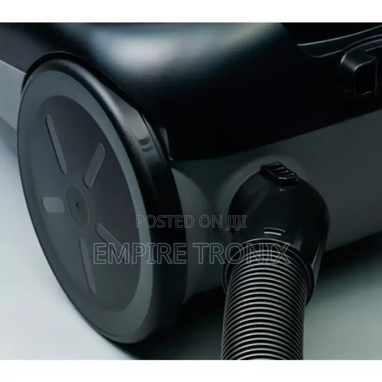 Hitachi Canister Vacuum Cleaner Dry 8L 2000W CV-BA20V