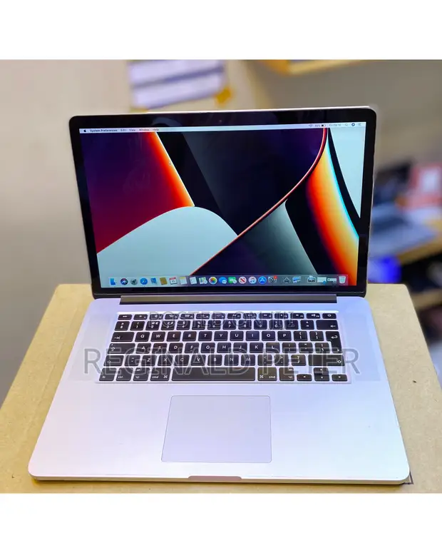 MacBook本体 Macbook Pro 2014 16GB/256GB Core i7 15
