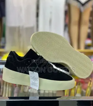 New Big Sole Shoes/Sneakers