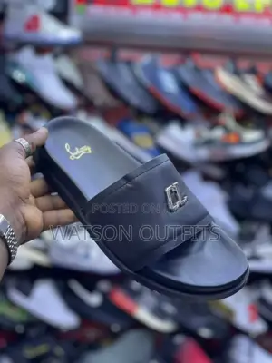 Multibrand Men Sandals/Sendo Za Chapa Mbalimbali