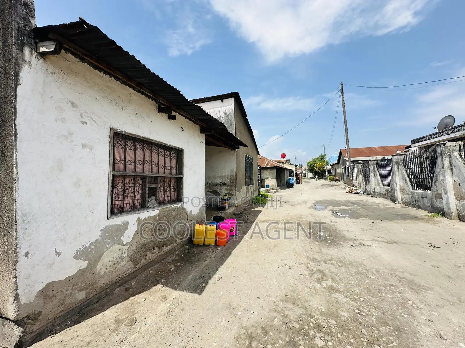 13bdrm House in Mabibo, Kinondoni for sale