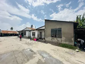 13bdrm House in Mabibo, Kinondoni for sale