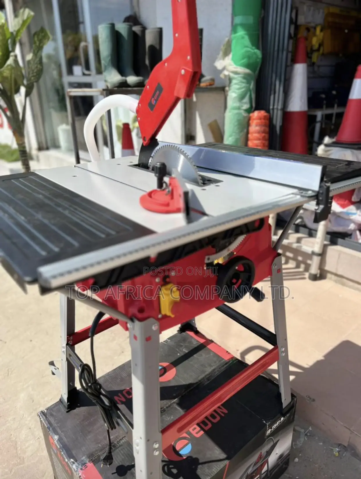 Bench Miter Saw