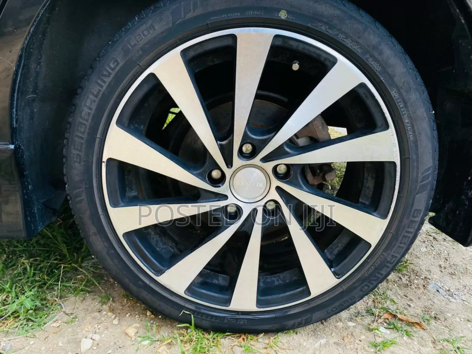 Toyota Rumion 2024 Black