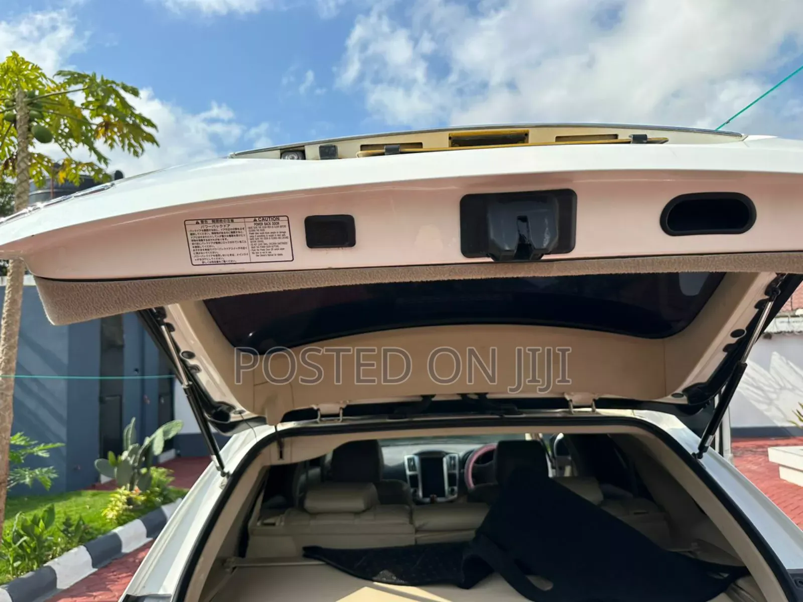 Toyota Harrier 2005 White