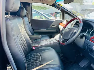 Toyota Vellfire 2010 Black