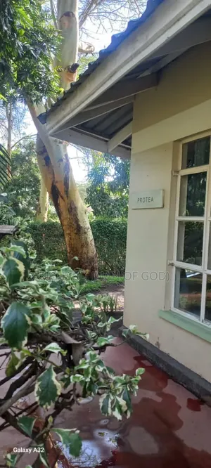 Furnished 2bdrm House in Central Business Area for rent