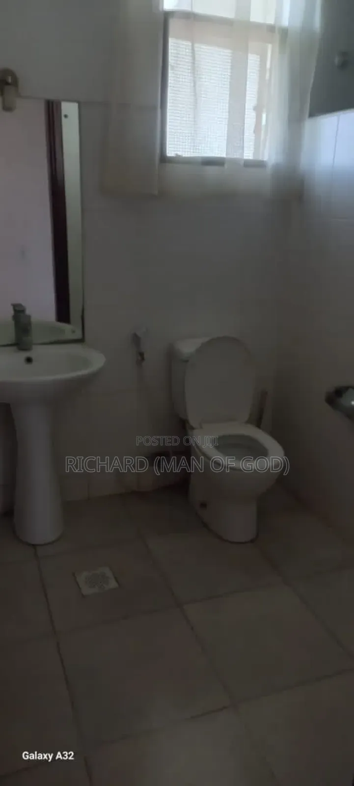 Furnished 2bdrm House in Central Business Area for rent