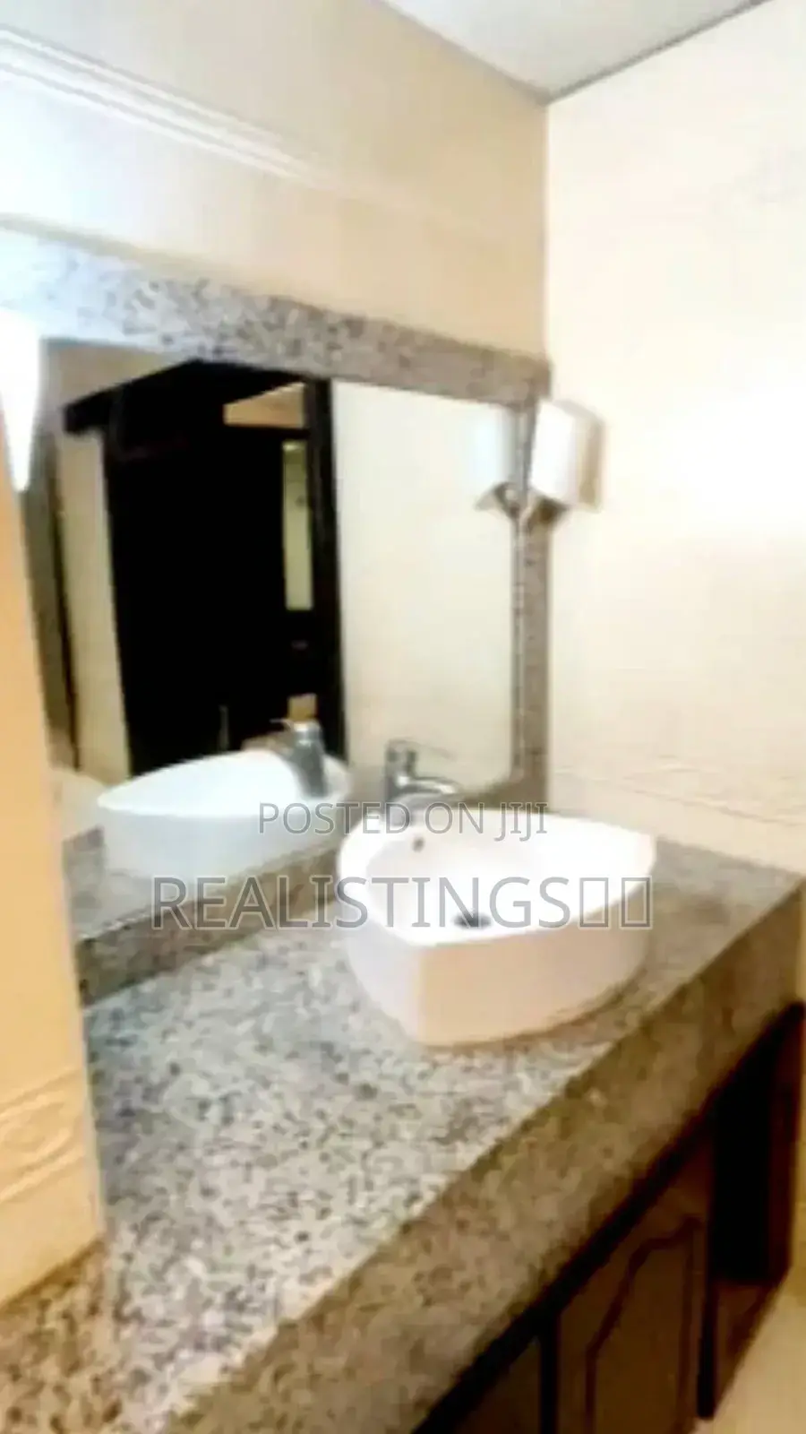 Furnished 4bdrm Apartment in Estate Deal Tz, Upanga East for sale