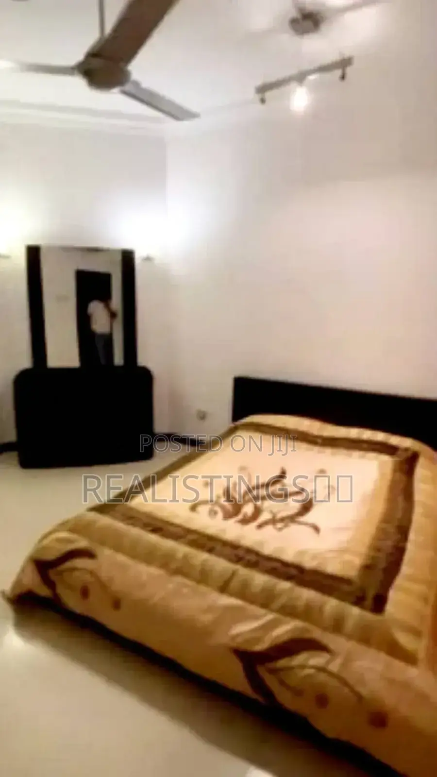 Furnished 4bdrm Apartment in Estate Deal Tz, Upanga East for sale