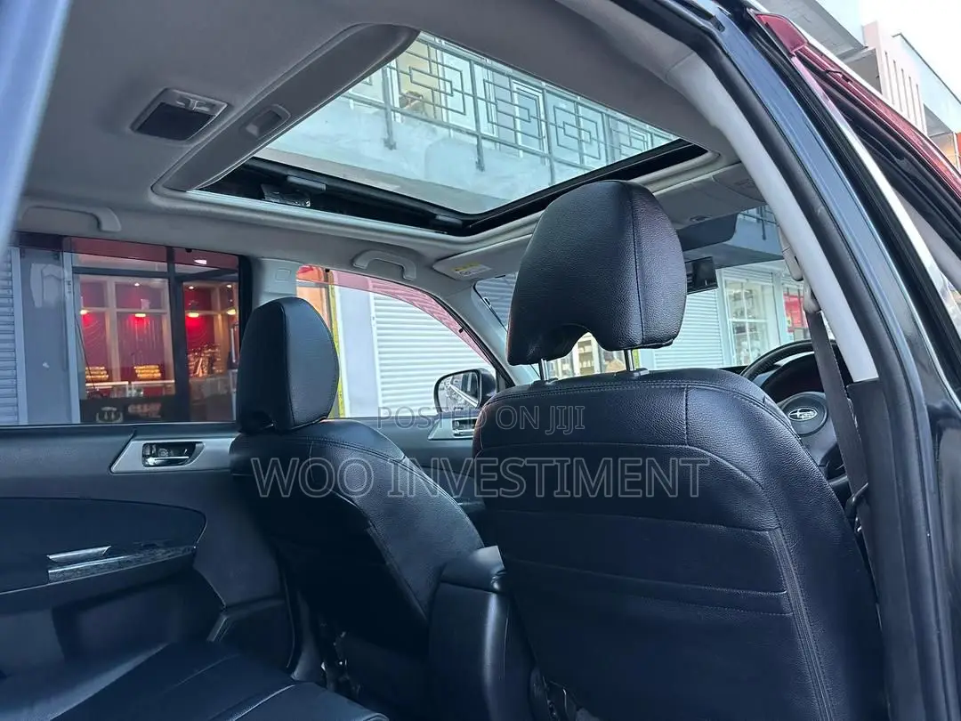Subaru Forester 2011 Black