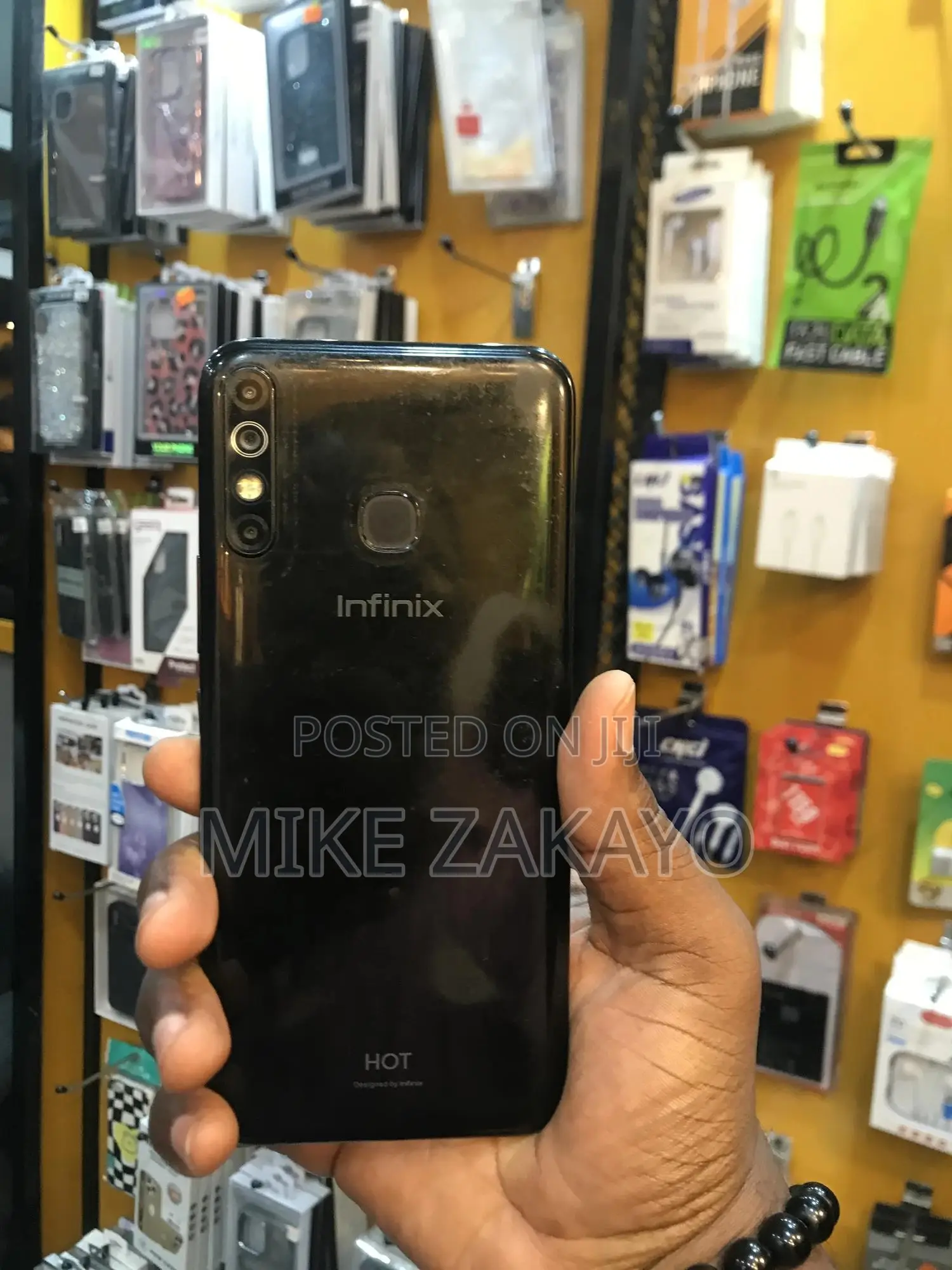 Infinix Hot 8 32 GB Black