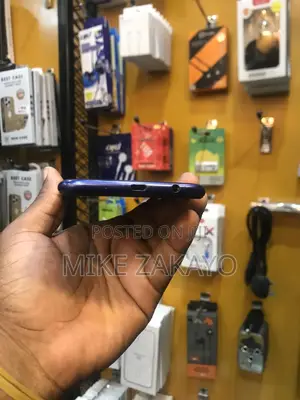 Samsung A10 32 GB Blue