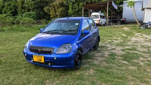 Toyota Vitz 2002 Blue