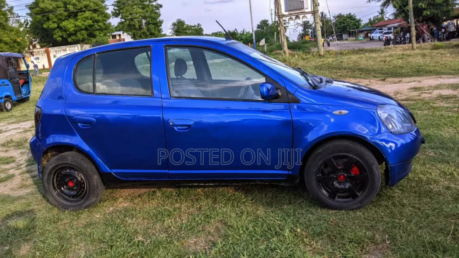 Toyota Vitz 2002 Blue