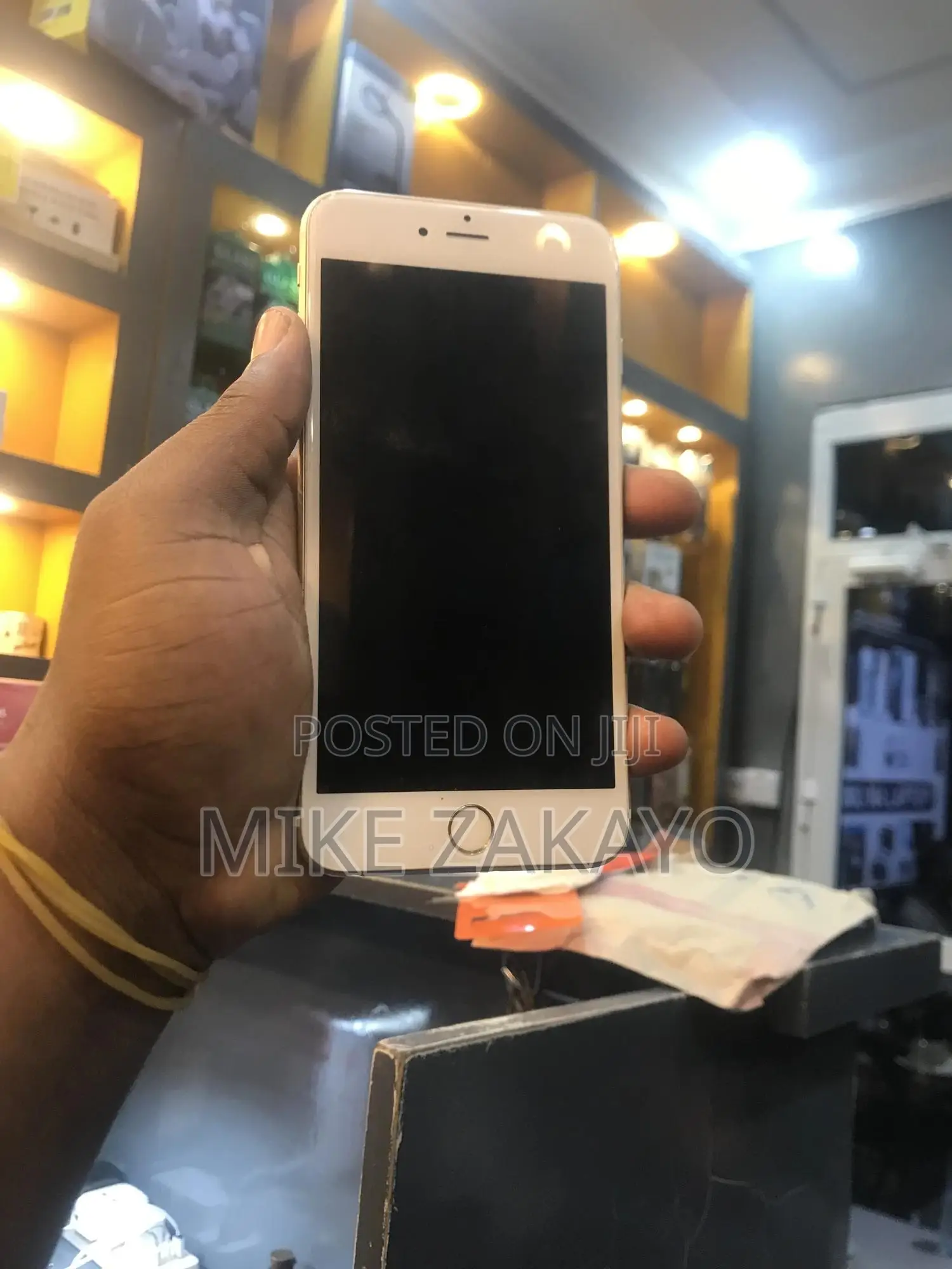 Apple iPhone 6s Plus 64 GB Gold