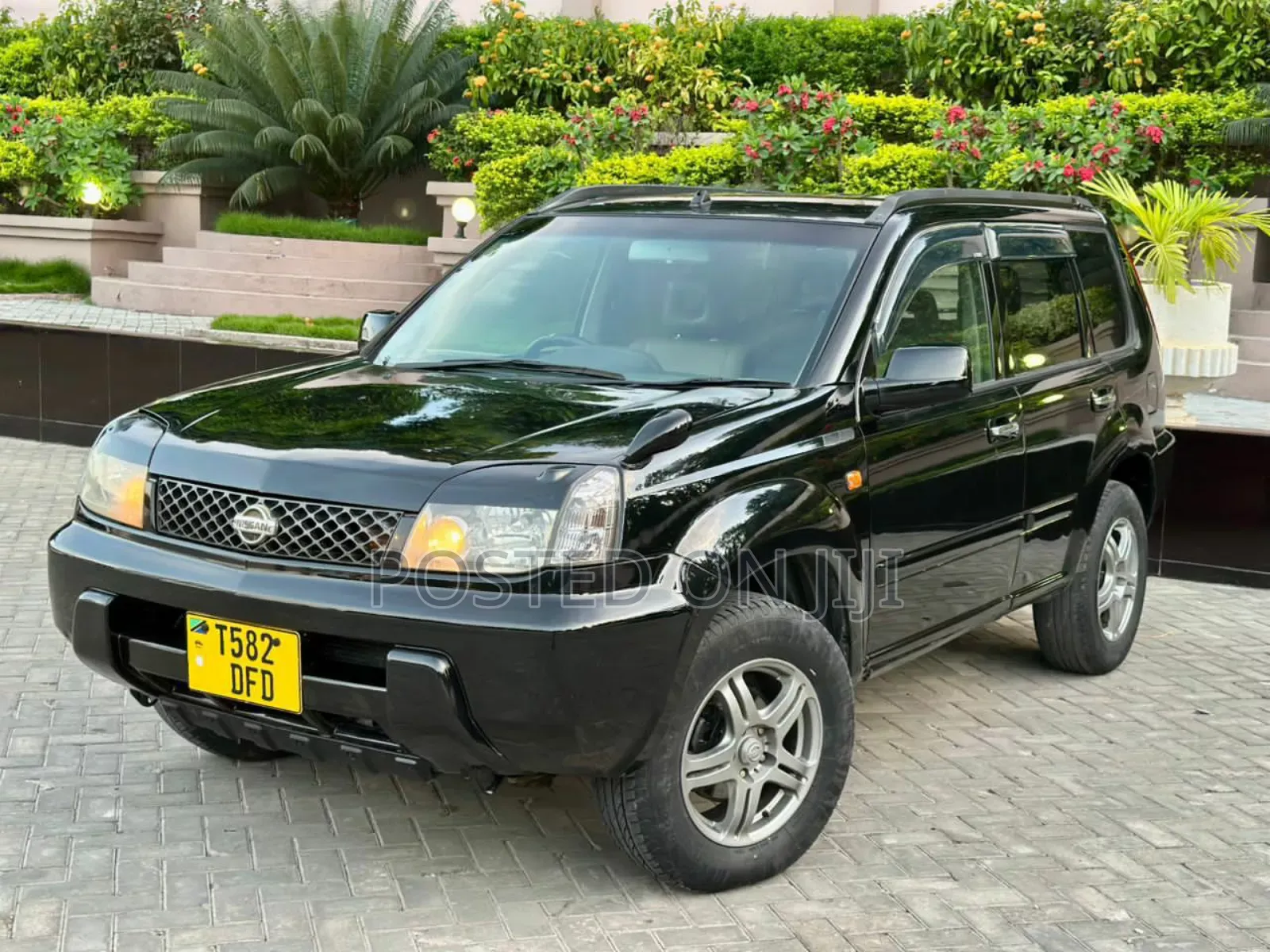 Nissan X-Trail 2005 Black