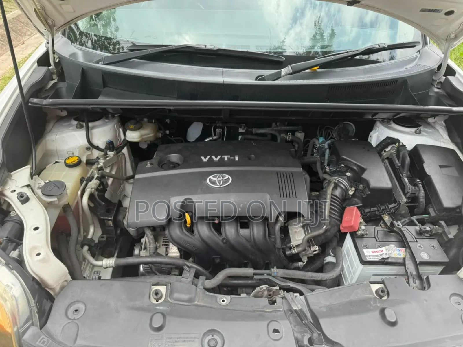 Toyota Corolla Rumion 2008 White