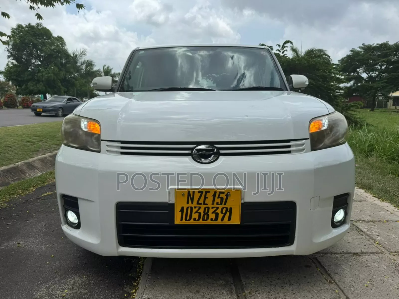Toyota Corolla Rumion 2008 White