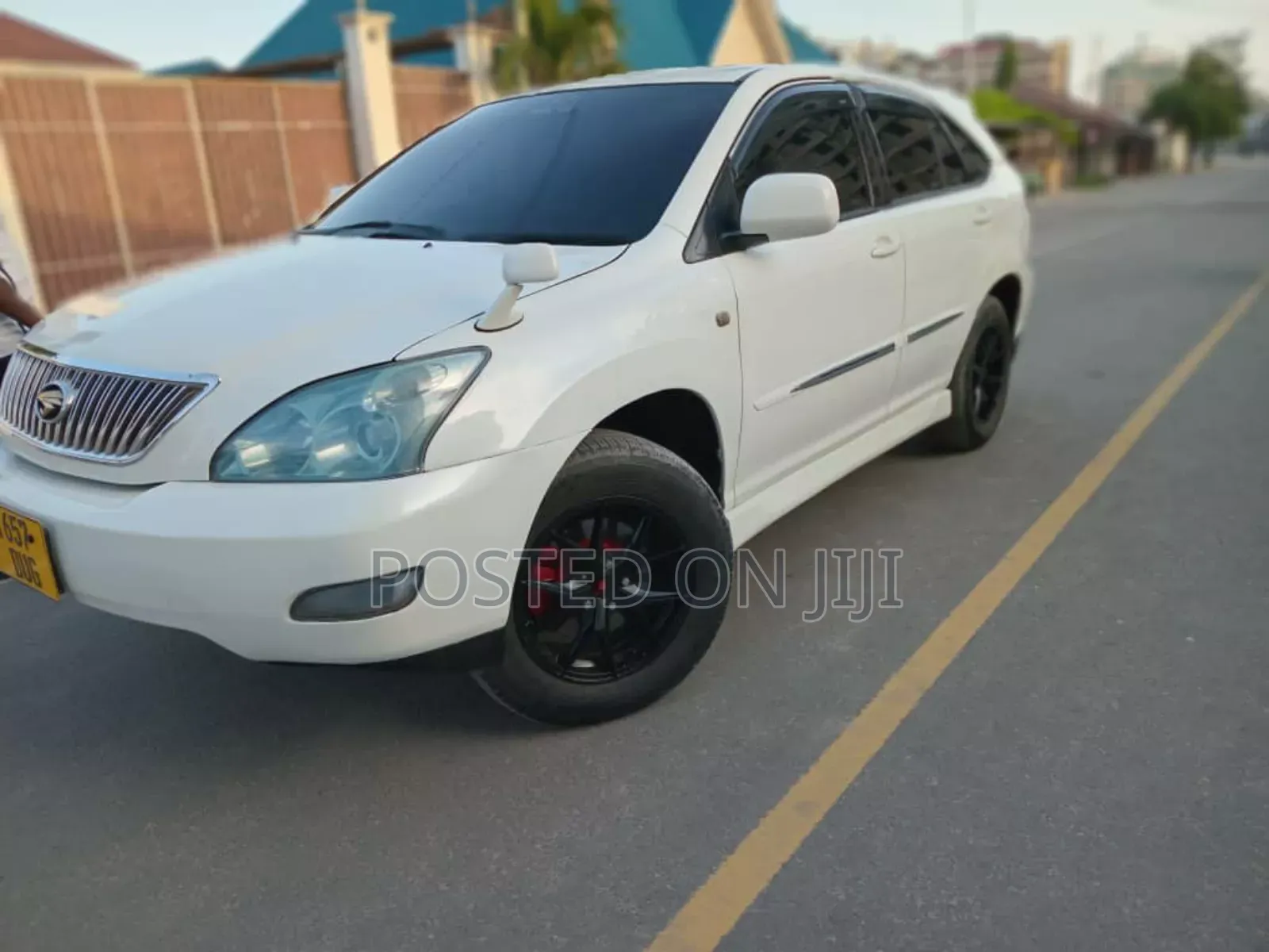 Toyota Harrier 2003 White