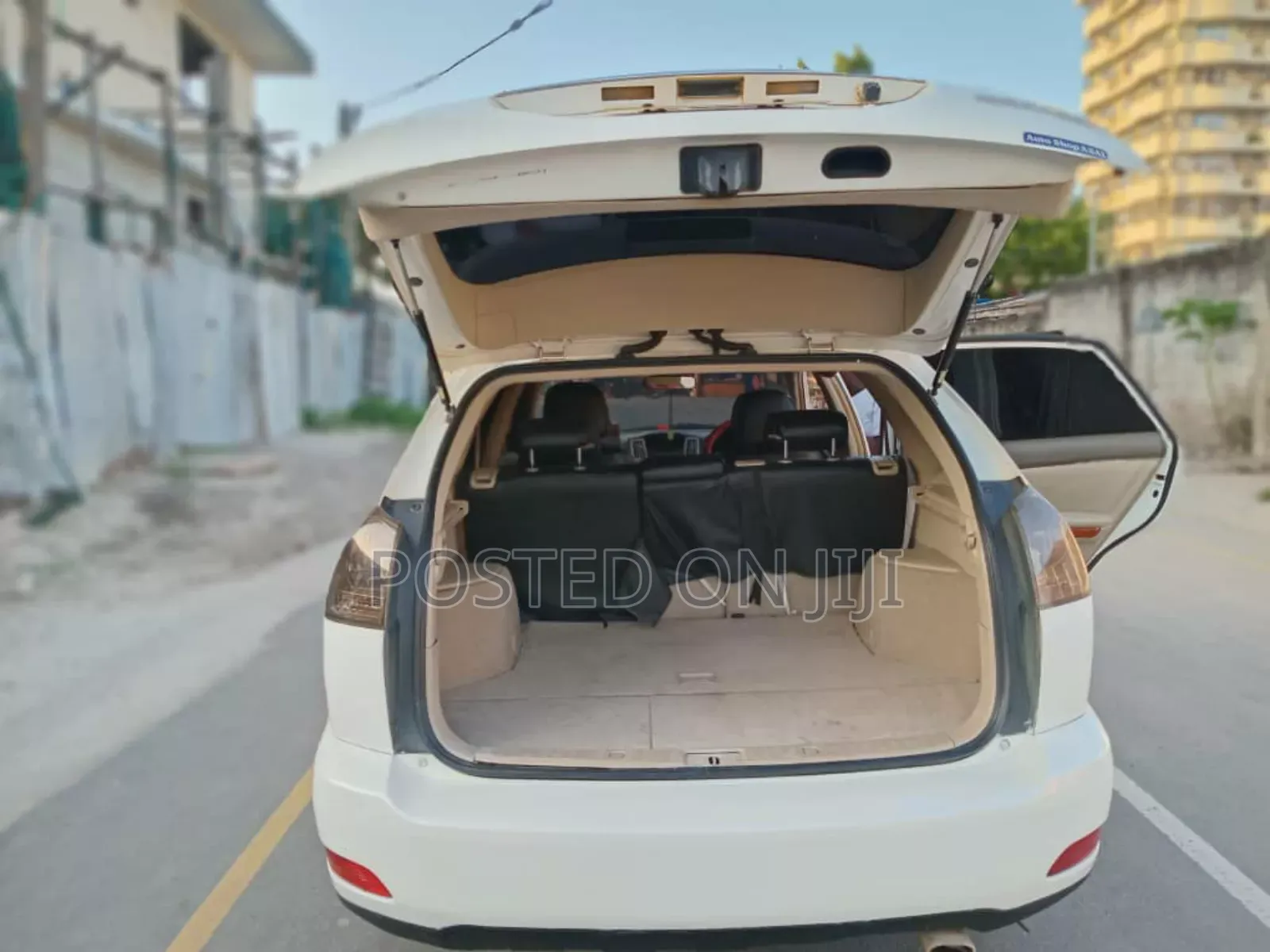 Toyota Harrier 2003 White
