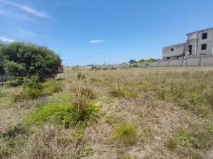 KIWANJA KINAUZWA Kigamboni Kibada