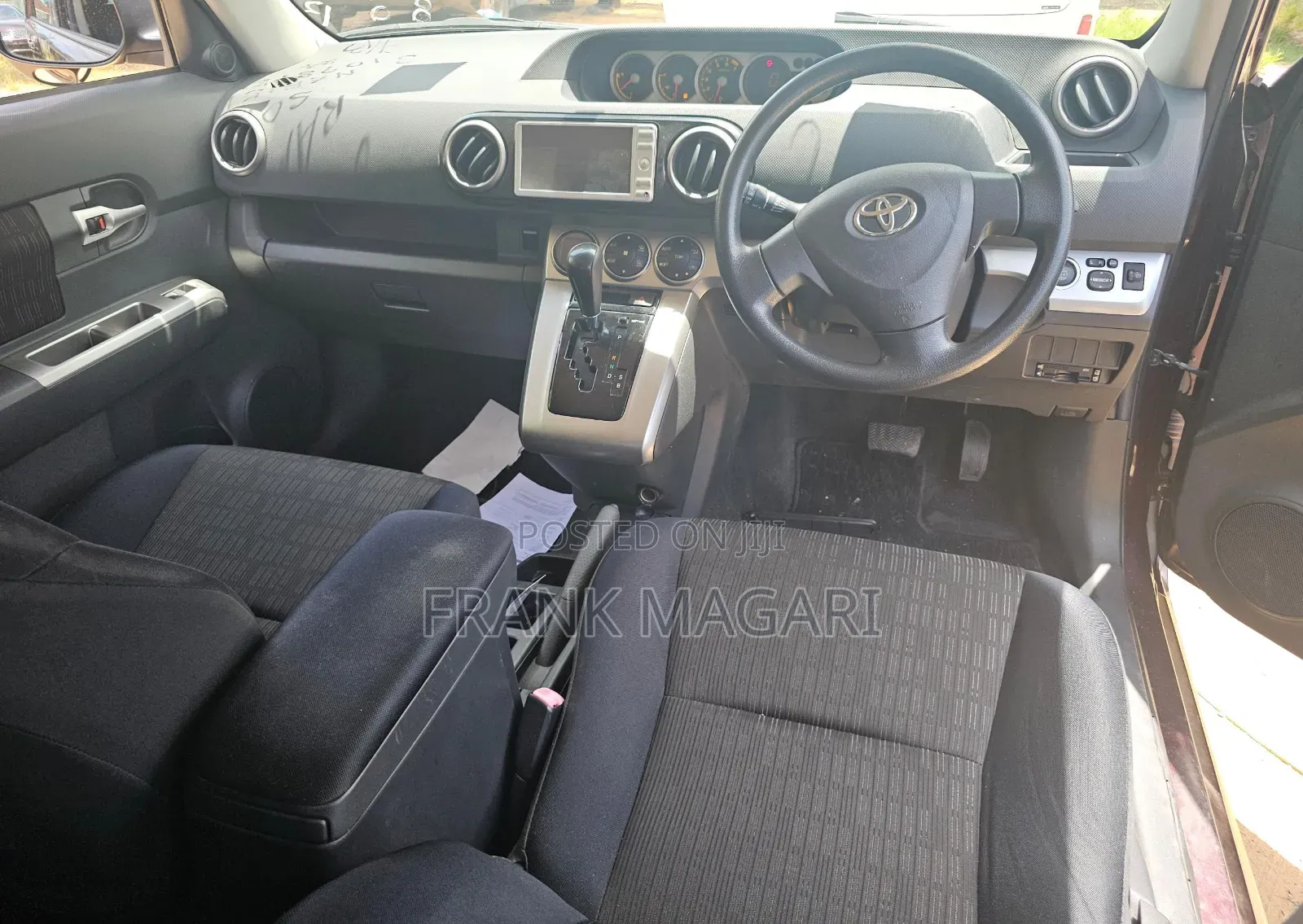 Toyota Corolla Rumion Hatchback 1.5 FWD 2010 Burgundy
