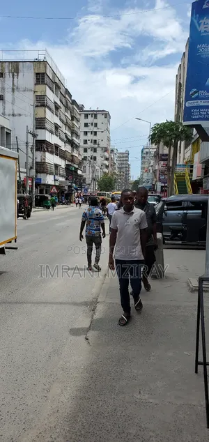 4bdrm Apartment in Upanga West for rent