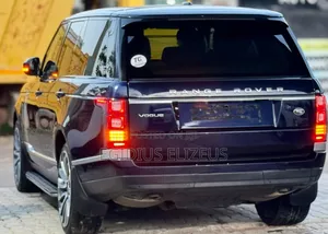 Land Rover Range Rover Vogue 2014 Black