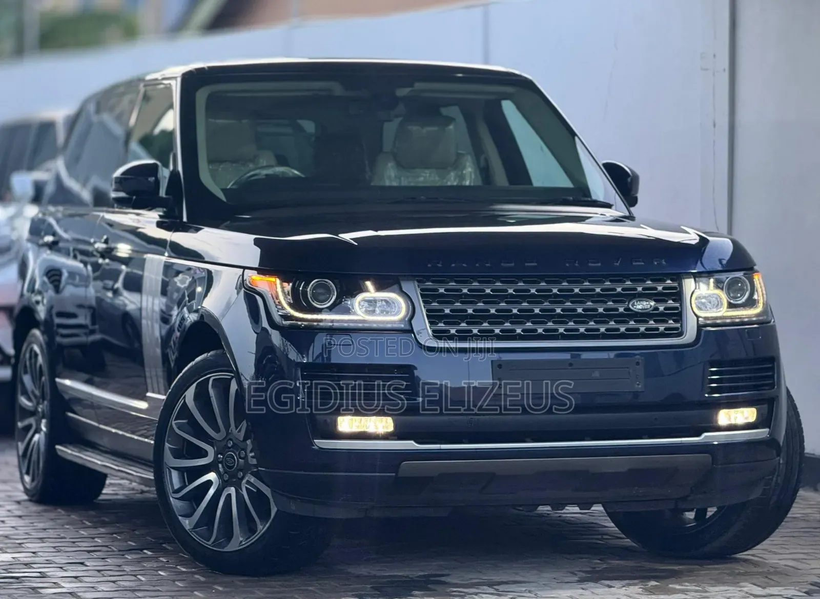 Land Rover Range Rover Vogue 2014 Black