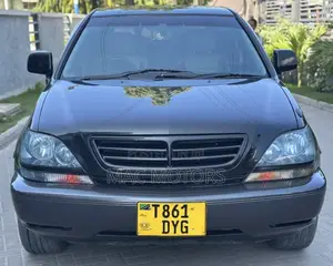 Toyota Harrier 2.4 16V 2001 Black