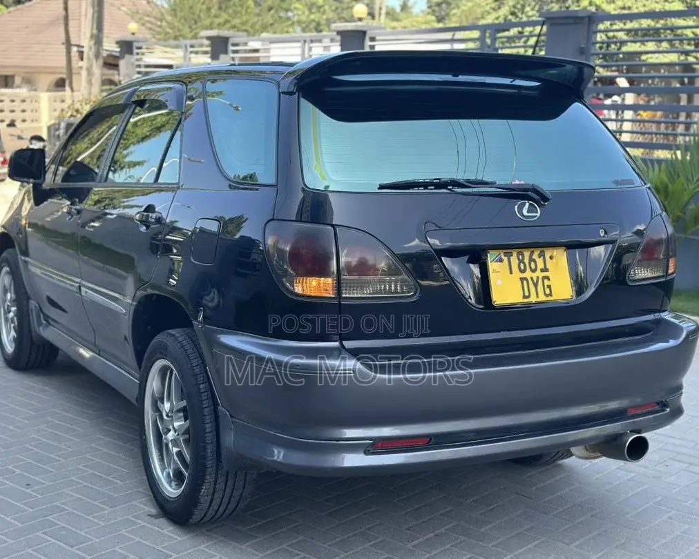 Toyota Harrier 2.4 16V 2001 Black