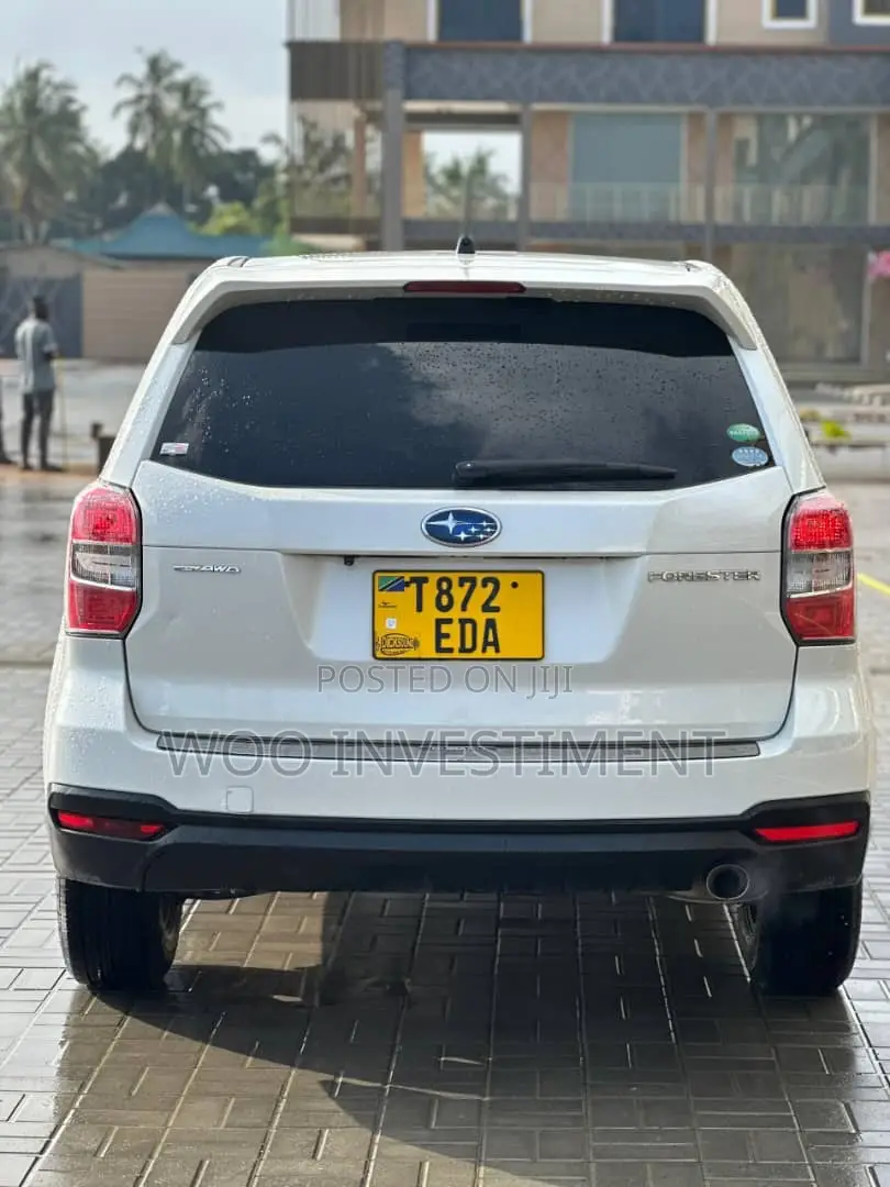 Subaru Forester 2013 White