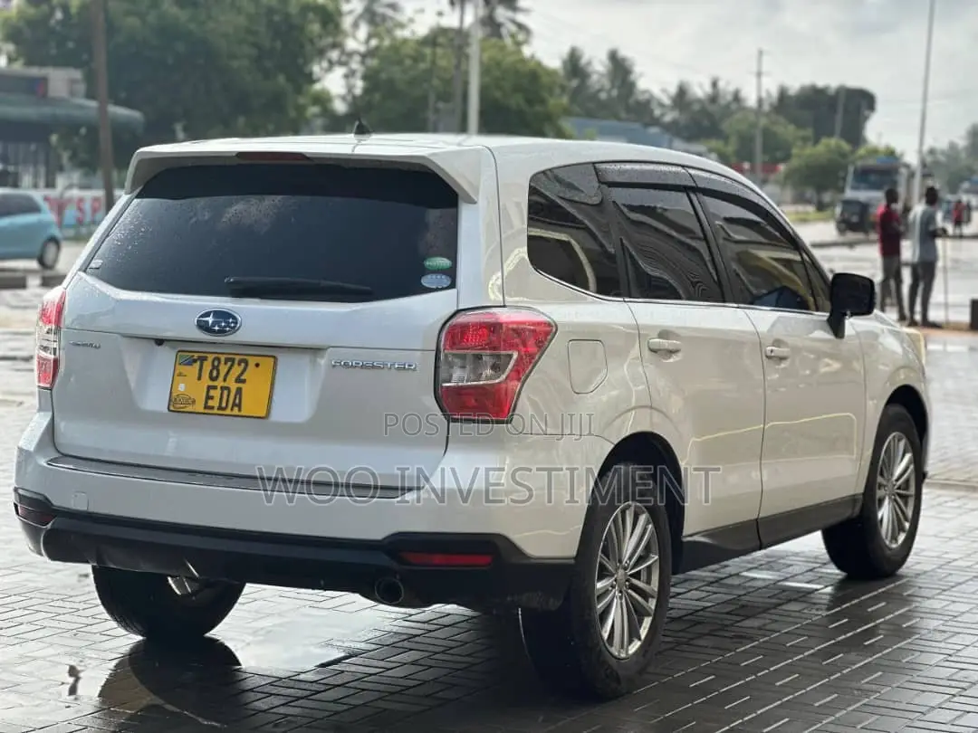 Subaru Forester 2013 White