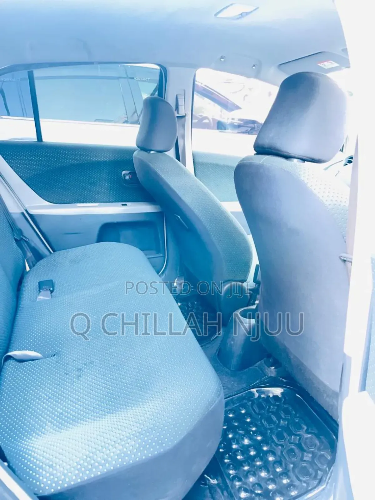 Toyota Vitz 2003 Silver