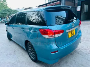 Toyota Wish 2008 Blue