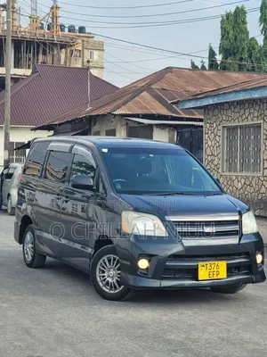 Toyota Noah 2005 Black