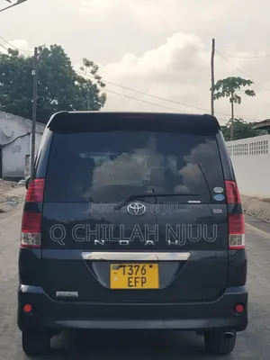Toyota Noah 2005 Black