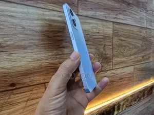 Oppo Reno7 128 GB Blue