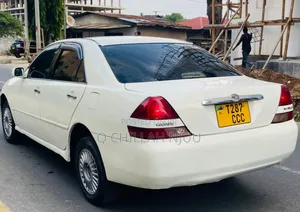 Toyota Mark II 2002 White