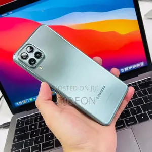 Samsung Galaxy M33 128 GB Blue
