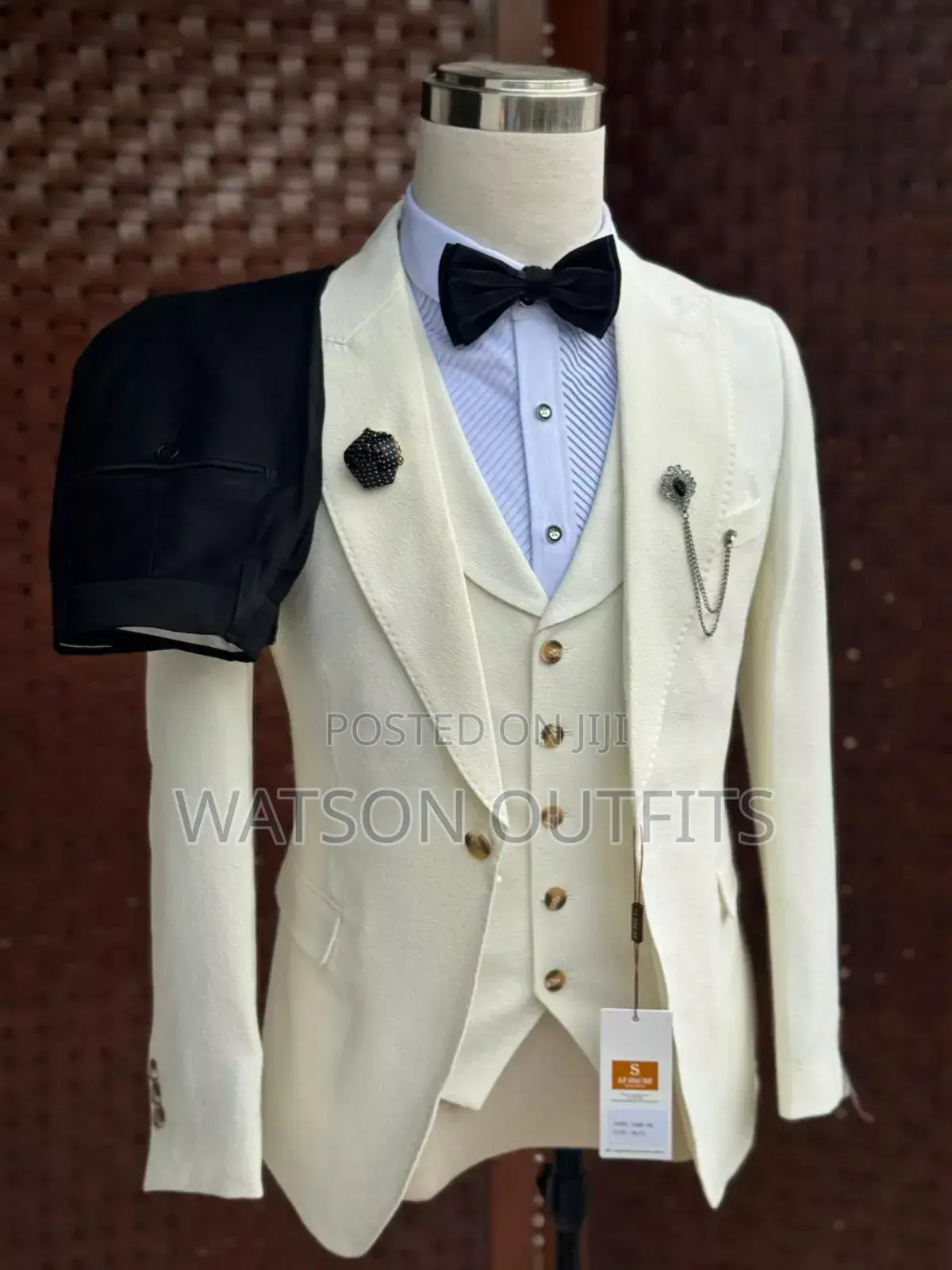 St Oscar Cream Colour Men Suits