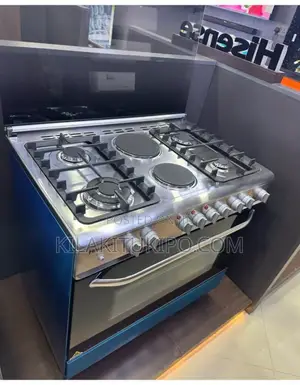 Hisense Oven With 6 Plates