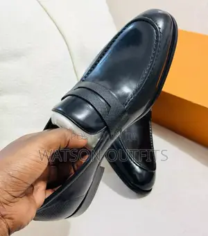 Cr7 Clarks
