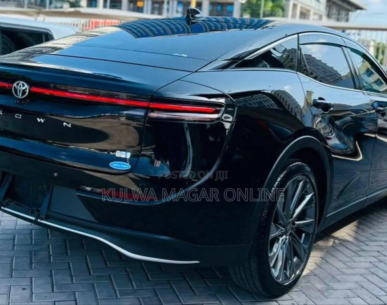 Toyota Crown 2024 Black