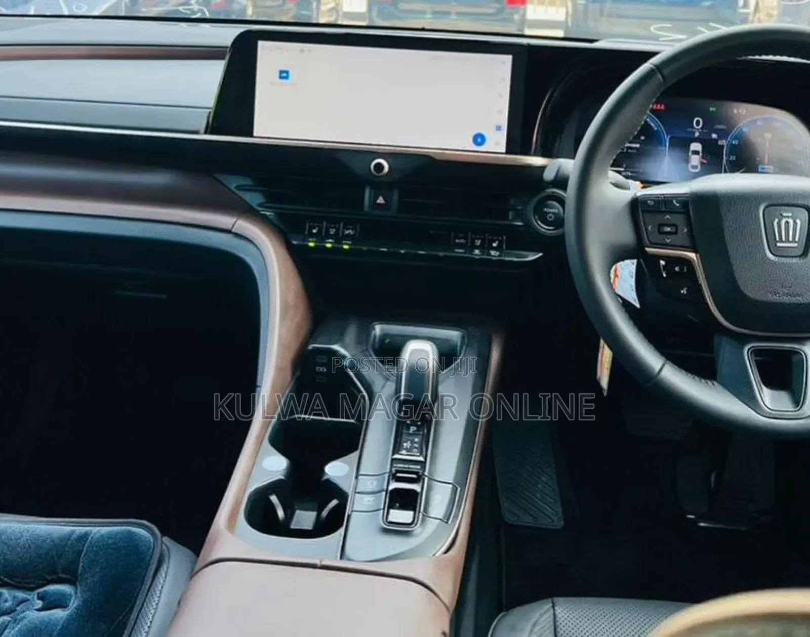 Toyota Crown 2024 Black
