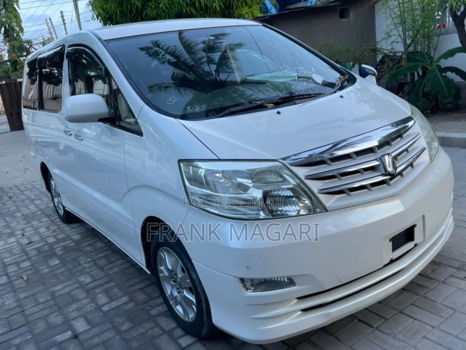 Toyota Alphard 2.4 Petrol FWD 2007 White